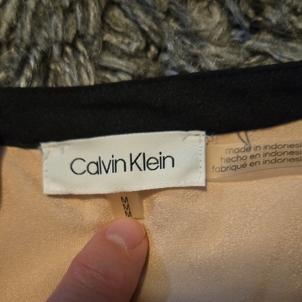 Calvin Klein  Blouse - Picture 6 of 6